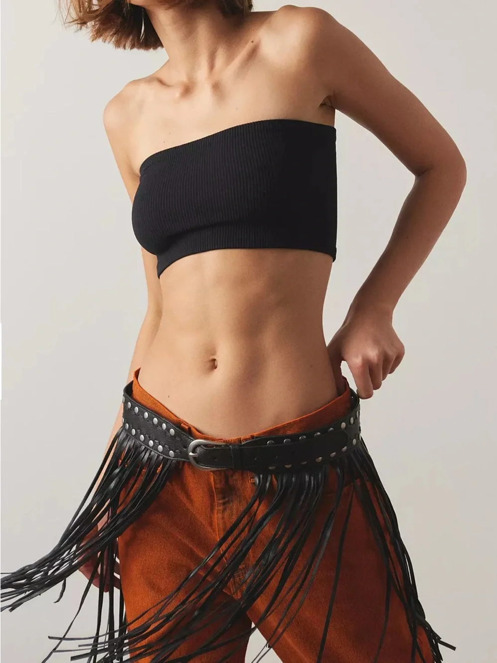 (SMALL) NWOT SILENCE & NOISE URBAN OUTFITTERS NOAH LEATHER FINGE SKIRT